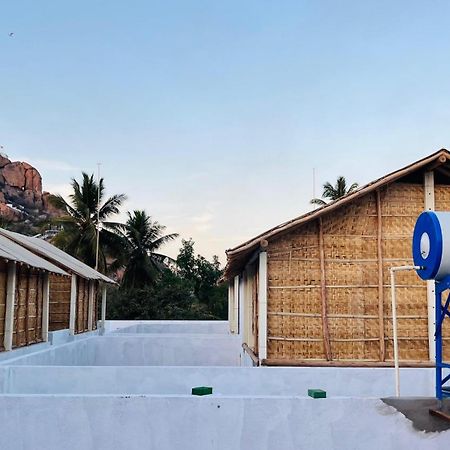 Greenstone Resort Hampi Exterior foto