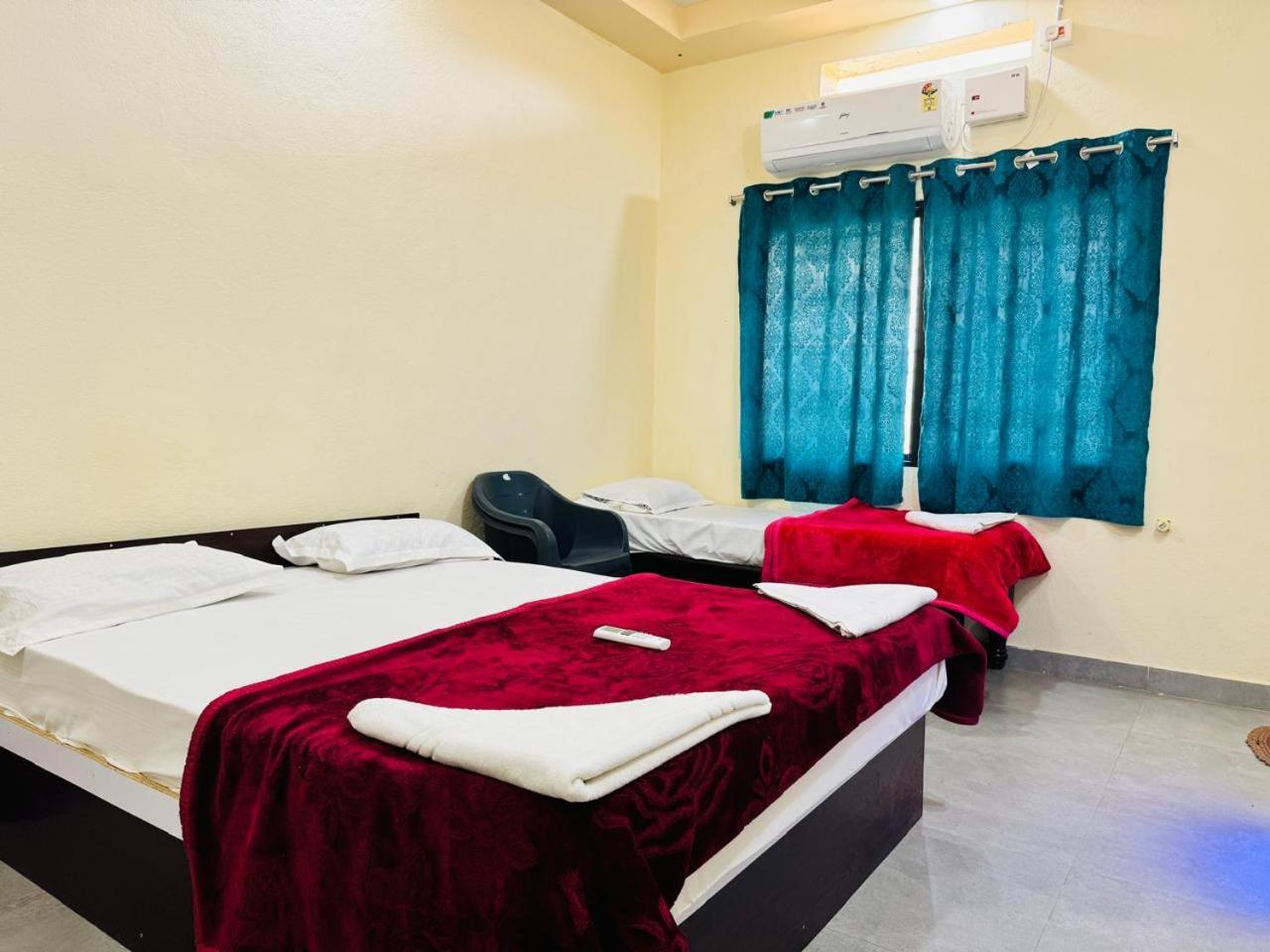 Greenstone Resort Hampi Exterior foto